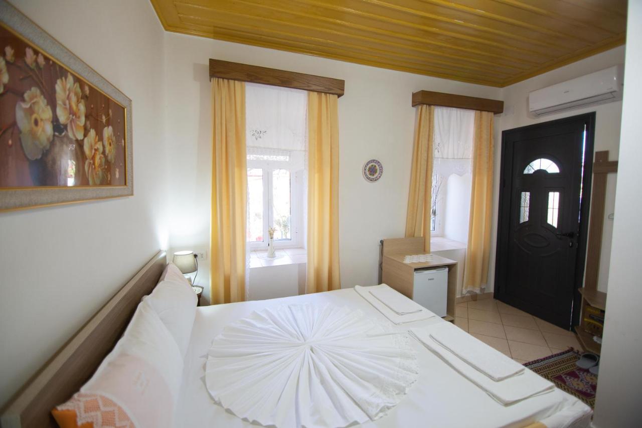 The Mosaic House - Shtepia Me Mozaik Ξενοδοχείο Πρεμετή Εξωτερικό φωτογραφία