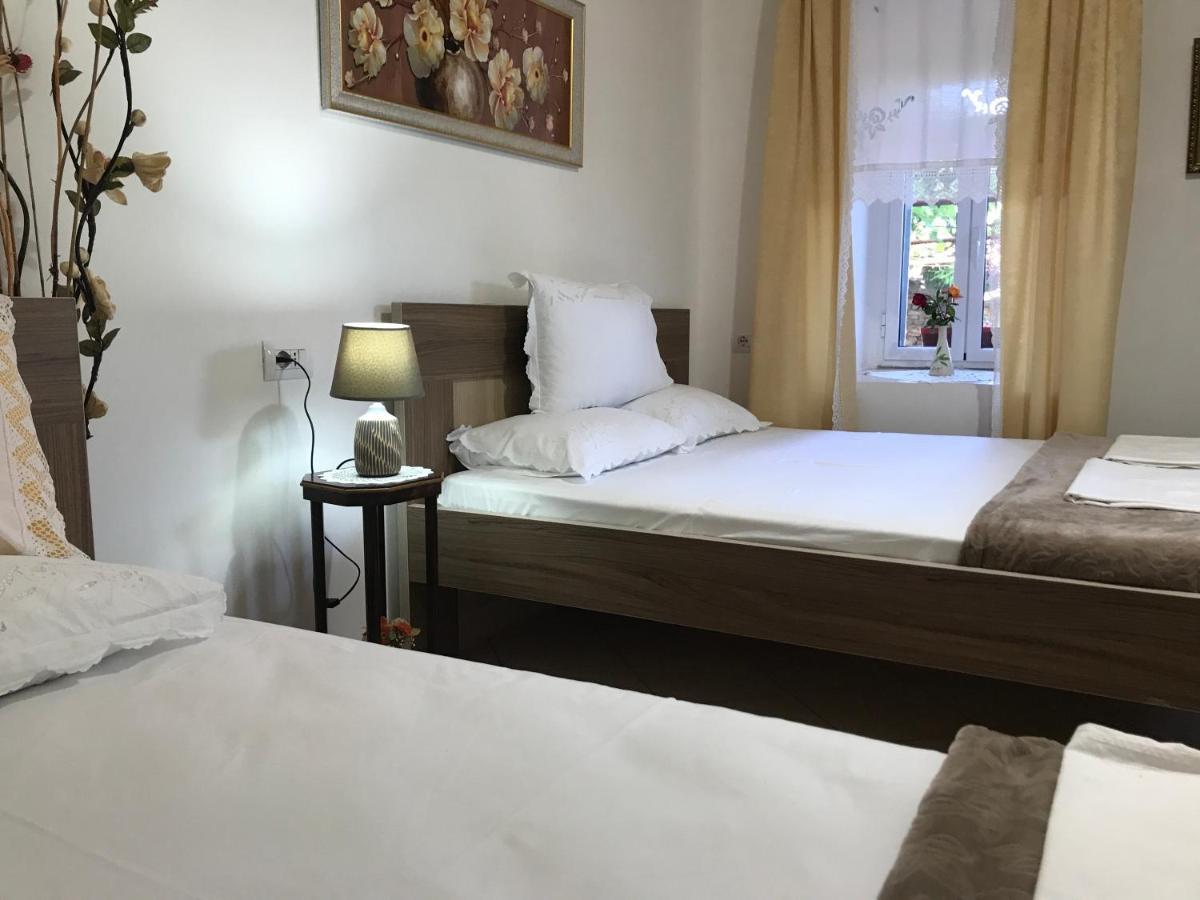 The Mosaic House - Shtepia Me Mozaik Ξενοδοχείο Πρεμετή Εξωτερικό φωτογραφία
